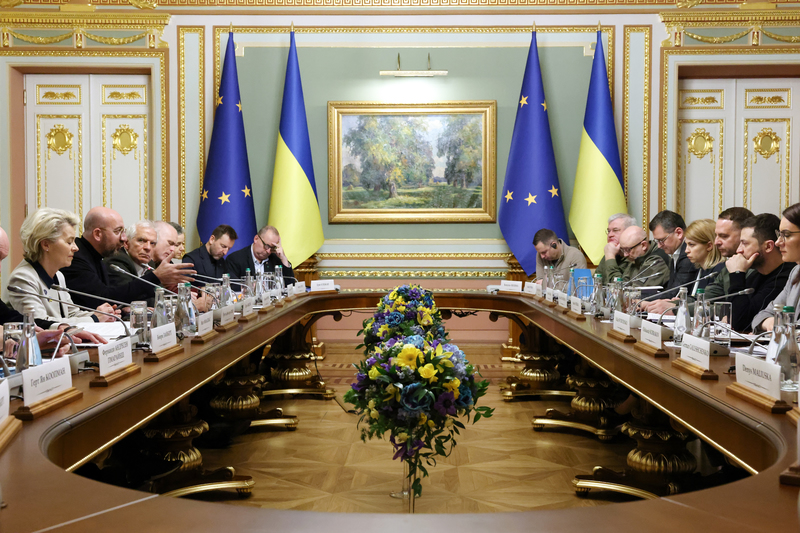 The Role of Central Europe in Supporting the Euro-Atlantic Endeavors in Ukraine – Challenges and Opportunities (Andras Braun)